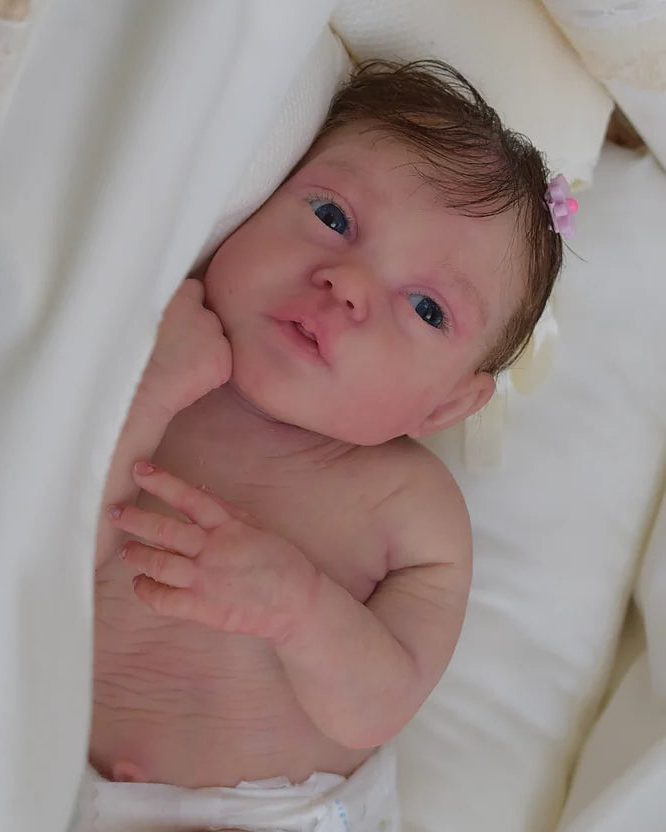 Kelly – 18-Inch Full Body Silicone Reborn Baby Girl